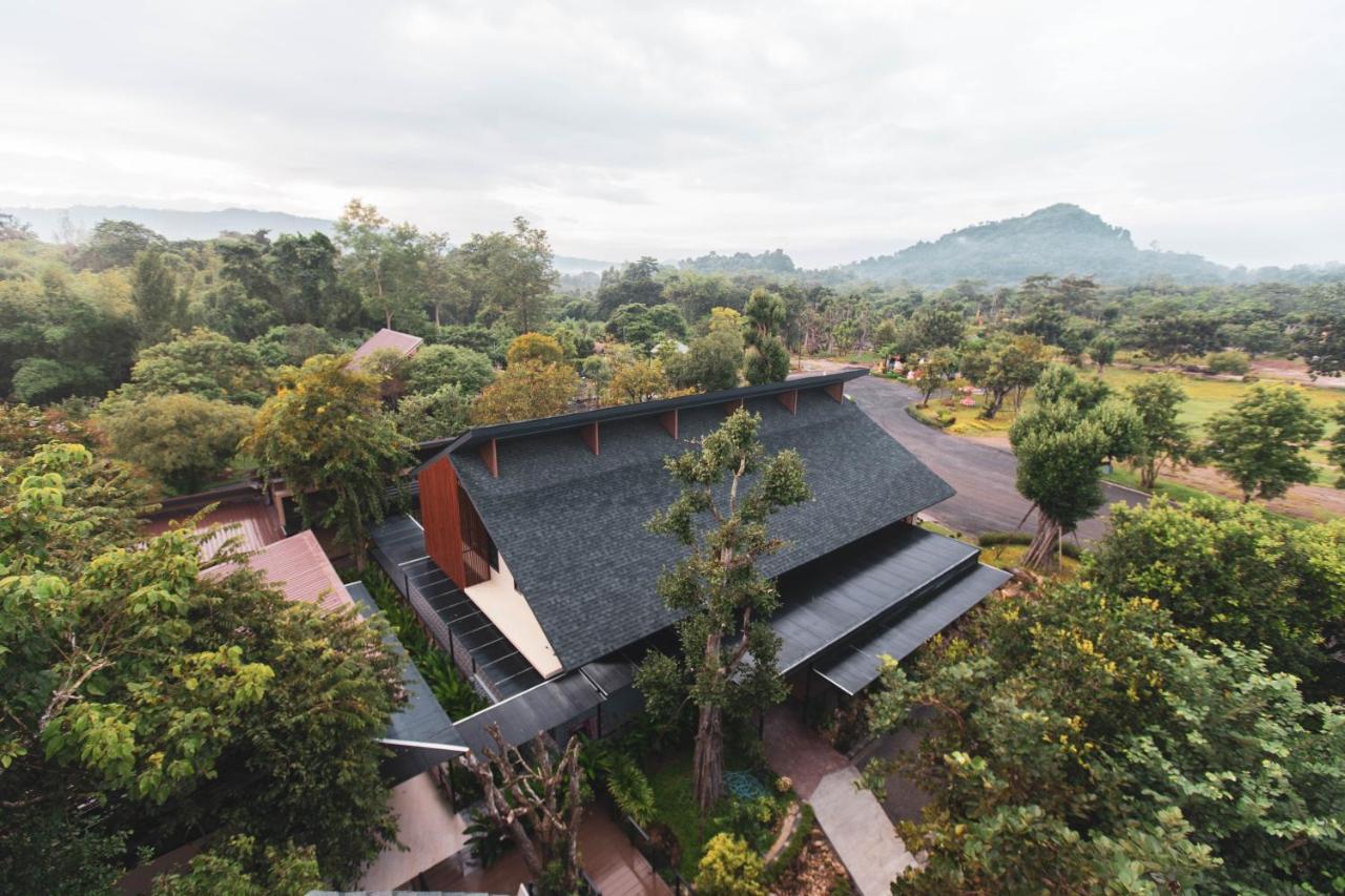 The Chamuang Forest Nakhon Nayok Exterior foto